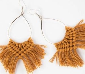 Plunder Mocha Earrings